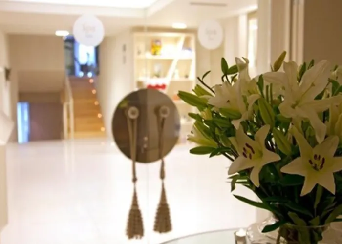 Hotel Gran Nagari Boutique & Vigo